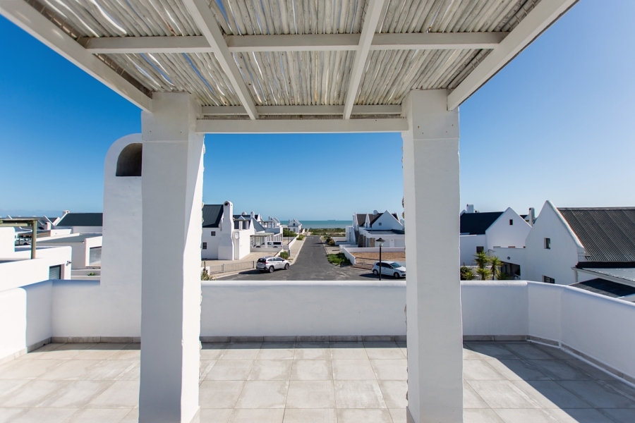 4 Bedroom Property for Sale in Dwarskersbos Western Cape